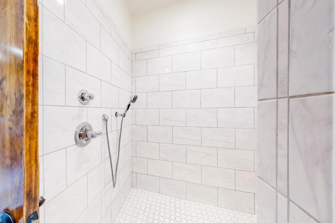 Schubert Inn Fredericksburg Ngoại thất bức ảnh